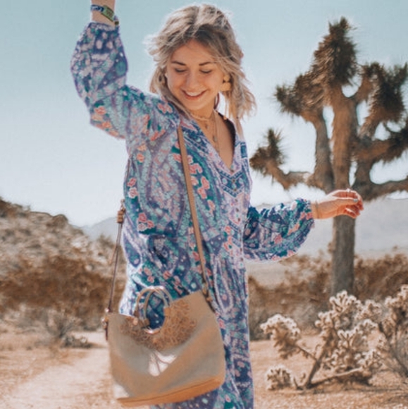 Elle Jae Gypset Painted Desert Ring Satchel in Dust Mesh Flower Detail Vegan - Picture 12 of 13